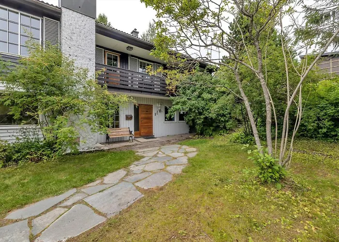 With Free Parking Appartement Tromsø